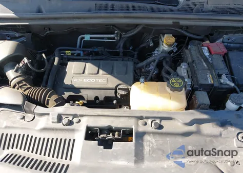 2016 Chevrolet Trax 1Ls из США, поврежденный, VIN 3GNCJKSB0GL233675